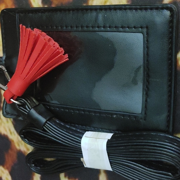 Sephora Wearable Card Case - Picture 3 of 4